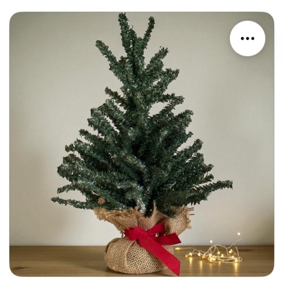 NWT Green /light snowArtificial Tree with Burlap w red ribbon. - Picture 3 of 6